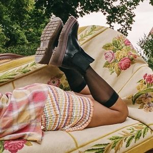 URBAN OUTFITTERS Betty Treaded Chelsea Boot, Size 9